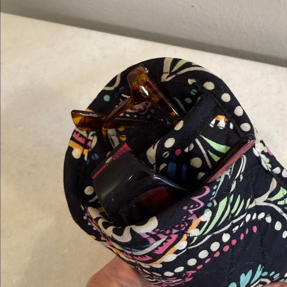 Vera Bradley Paisley Quilted Glasses Case - Picture 2 of 4